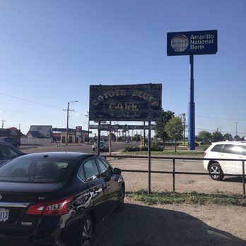 Coyote Bluff Cafe - Burgers Near Me - Amarillo, Texas
