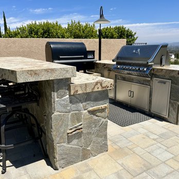 Newland Landscape - Awesome grill area - Landscaping Near Me
