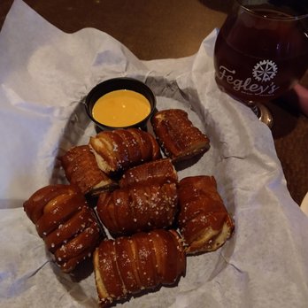 Fegley's Allentown Brew Works - Pretzels with Beer Cheese - American Near Me - Allentown, Pennsylvania Fegley's Allentown Brew Works - Pretzels with Beer Cheese - American Near Me - Allentown, Pennsylvania