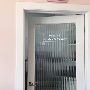 Sandra & Vianey - Hair Salons Near Me - Miami, Florida Sandra & Vianey - Hair Salons Near Me - Miami, Florida
