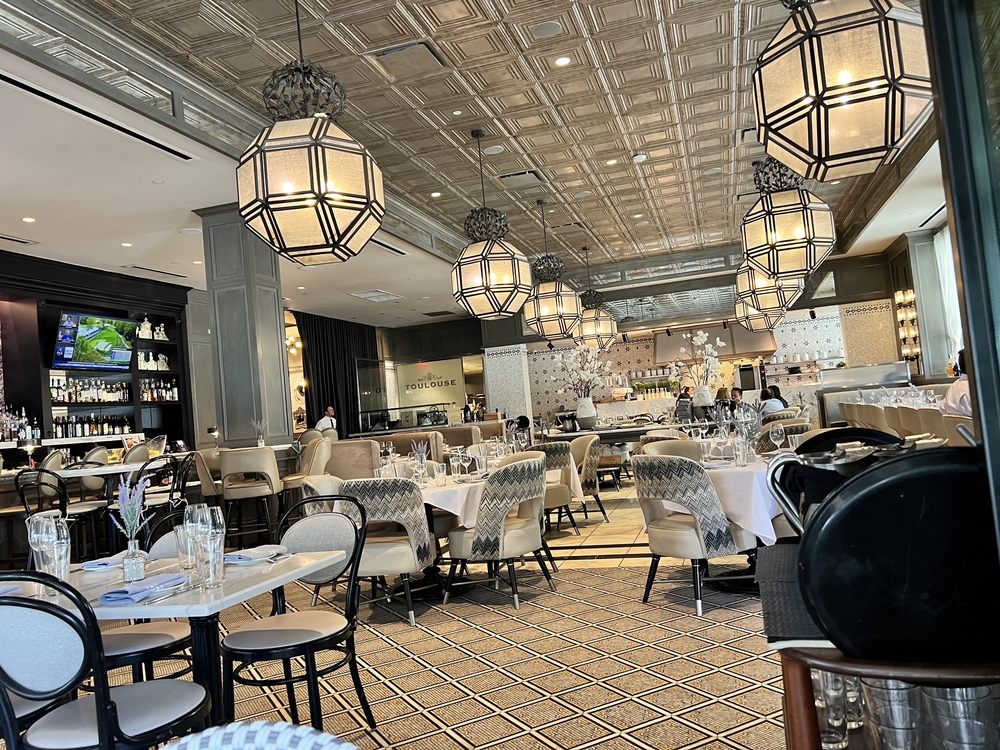 Toulouse Cafe and Bar