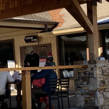 SlopeSide Tavern - SlopeSide Tavern patio - American Near Me - Sapphire, North Carolina SlopeSide Tavern - SlopeSide Tavern patio - American Near Me - Sapphire, North Carolina