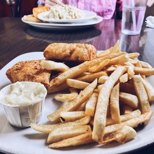 THE KITCHEN TABLE - 32 Photos & 16 Reviews - 15315 Lima Rd, Huntertown ...