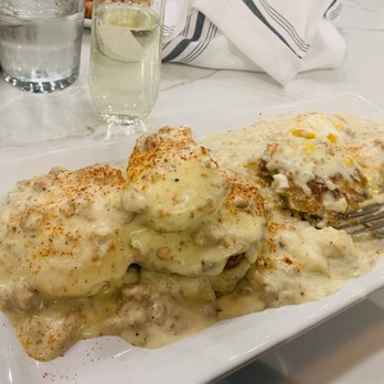 SweetDiner - Southern Benedict - Diners Near Me - Milwaukee, Wisconsin SweetDiner - Southern Benedict - Diners Near Me - Milwaukee, Wisconsin