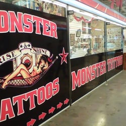 Monster Tattoos - Entrada