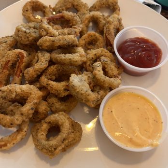 Red Pepper Diner - Fried calamari - homemade sauce! - Sri Lankan Near Me - Beacon, New York