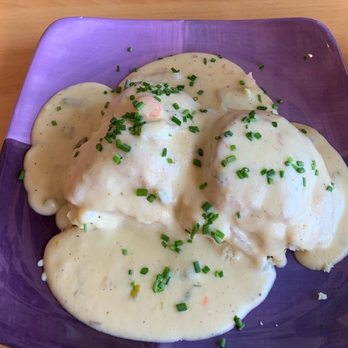 Love Handle - Jalapeño biscuits & gravy - Delis Near Me - Indianapolis, Indiana