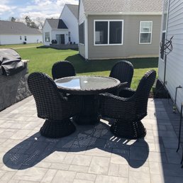 Table with four chairs.