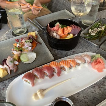 Copper Bar - Sashimi sampler, octopus, and Plumeria Roll - Bars Near Me - Kohala Coast, Hawaii