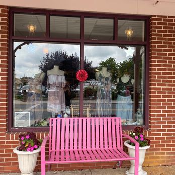 Beach Gypsy - Outside of Beach Gypsy - Women's Clothing Near Me - Berlin, Maryland Beach Gypsy - Outside of Beach Gypsy - Women's Clothing Near Me - Berlin, Maryland