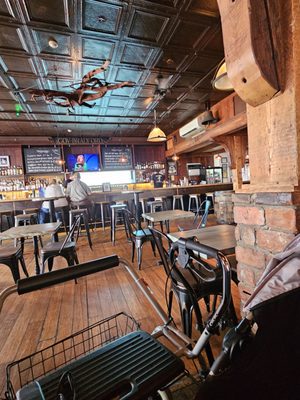 Governor Bradford Restaurant by null