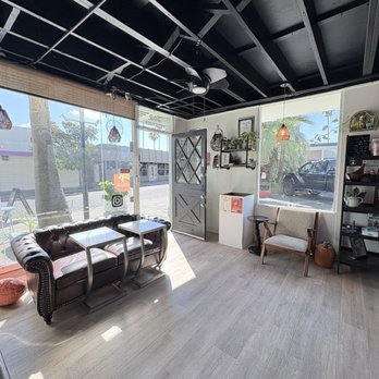Comal Coffee - Coffee Roasteries Near Me - Stockton, California Comal Coffee - Coffee Roasteries Near Me - Stockton, California
