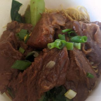 Bo’s Kitchen - Beef brisket noodles - Chicken Wings Near Me - Honolulu, Hawaii Bo’s Kitchen - Beef brisket noodles - Chicken Wings Near Me - Honolulu, Hawaii