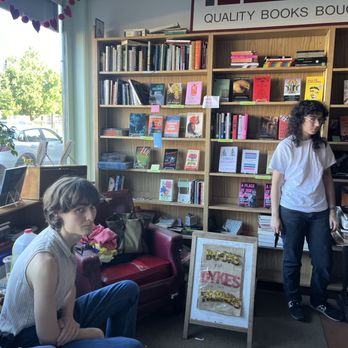 Bookends in Florence - Bookstores Near Me - Florence, Massachusetts