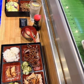 Aikan Sushi - Izakaya Near Me - Northridge, California Aikan Sushi - Izakaya Near Me - Northridge, California