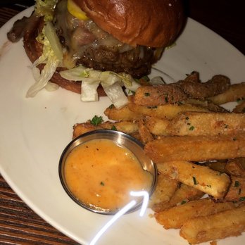 Stonesedge Kitchen - burger with a side of truffle fries - Breakfast & Brunch Near Me - Whistler, British Columbia Stonesedge Kitchen - burger with a side of truffle fries - Breakfast & Brunch Near Me - Whistler, British Columbia