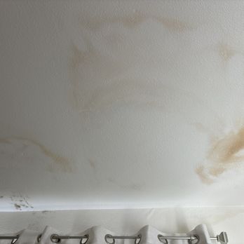 River Ranch Townhomes - Bedroom ceiling - Apartments Near Me - Santa Clarita, California River Ranch Townhomes - Bedroom ceiling - Apartments Near Me - Santa Clarita, California