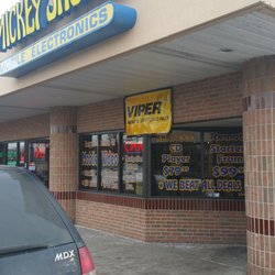Mickey Shorr - Store front
