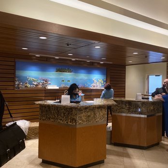 Courtyard by Marriott Isla Verde Beach Resort - Front desk - Hotels Near Me - Isla Verde, Puerto Rico Courtyard by Marriott Isla Verde Beach Resort - Front desk - Hotels Near Me - Isla Verde, Puerto Rico