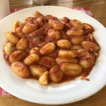 Bottega Fiorentina - Gnocchi with Fedora Sauce (plus chicken) - Italian Near Me - Brookline, Massachusetts Bottega Fiorentina - Gnocchi with Fedora Sauce (plus chicken) - Italian Near Me - Brookline, Massachusetts