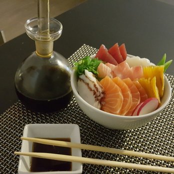 Miyagi - Chirashi - Japanese Near Me - Lisbon, 11