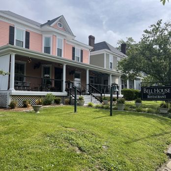 Bell House Restaurant - American Near Me - Shelbyville, Kentucky