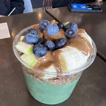 Hello Juice - The forest bowl - not too sweet, mild, hearty - Juice Bars & Smoothies Near Me - St. Louis, Missouri