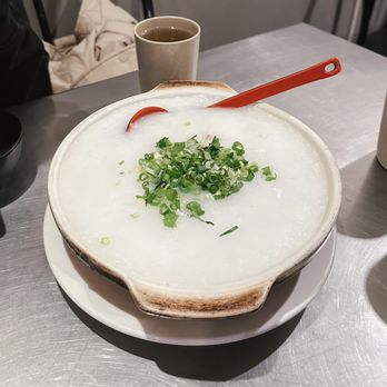 King Noodle - Congee with Fish Fillet & BBQ Pork - Noodles Near Me - Seattle, Washington King Noodle - Congee with Fish Fillet & BBQ Pork - Noodles Near Me - Seattle, Washington