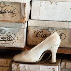 Pioneer Museum of Alabama - A shoe fit for Cinderella