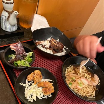Teishoku - shoyu ramen with kalbi and karaage - Japanese Near Me - Honolulu, Hawaii Teishoku - shoyu ramen with kalbi and karaage - Japanese Near Me - Honolulu, Hawaii