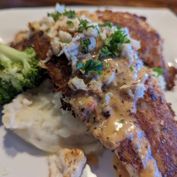 Anaya's Seafood Scratch Kitchen - Crab stuffed Flounder...very good with mashed potatoes and broccoli - Seafood Near Me - Dallas, Texas Anaya's Seafood Scratch Kitchen - Crab stuffed Flounder...very good with mashed potatoes and broccoli - Seafood Near Me - Dallas, Texas
