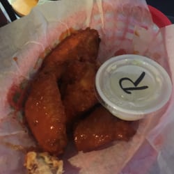 Kowabunga Grille - Buffalo wings with the perfect amount of spice!