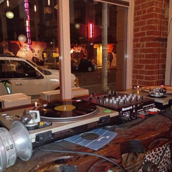 The Record Parlour - Vinyl Records Near Me - Los Angeles, California