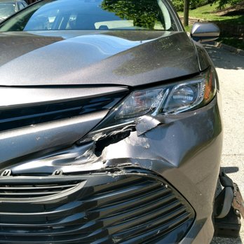 Ron's Complete Auto Body - Damage to my bumper, grill and headlamp. - Body Shops Near Me - Cincinnati, Ohio