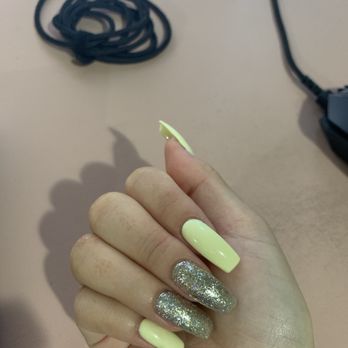 Em nails spa - Eyelash Service Near Me - Montrose, California Em nails spa - Eyelash Service Near Me - Montrose, California