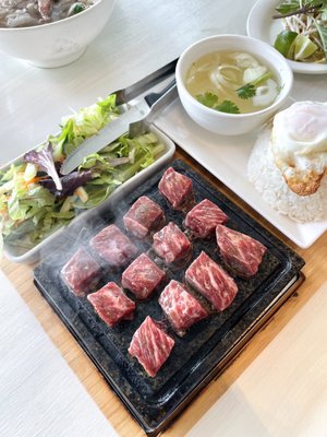 Broth & Basil by null