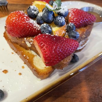 Surisan - Blueberry Stuffed Crunch French Toast Breakfast - Korean Near Me - San Francisco, California Surisan - Blueberry Stuffed Crunch French Toast Breakfast - Korean Near Me - San Francisco, California