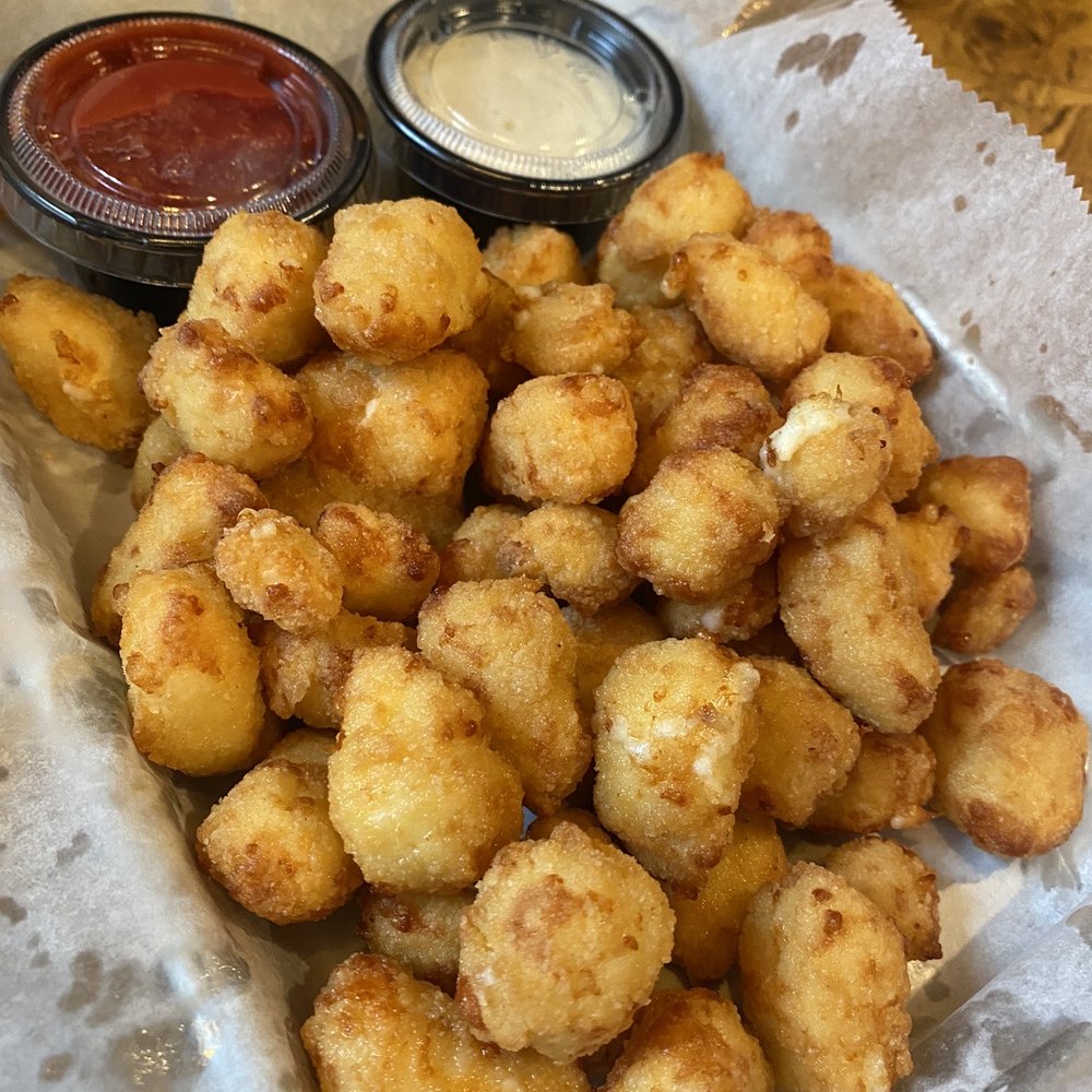 Burt's Place - Cheese Curds - Pizza Near Me - Morton Grove, Illinois