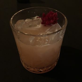 Tako - Peach flavored cocktail - Cocktail Bars Near Me - San Diego, California Tako - Peach flavored cocktail - Cocktail Bars Near Me - San Diego, California