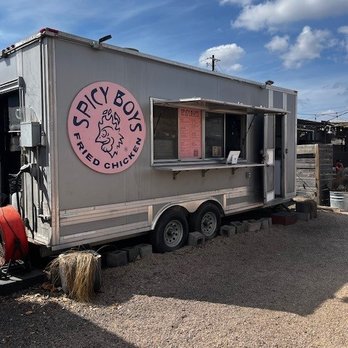 Spicy Boys Fried Chicken - St. Elmo - Food Trucks Near Me - Austin, Texas Spicy Boys Fried Chicken - St. Elmo - Food Trucks Near Me - Austin, Texas