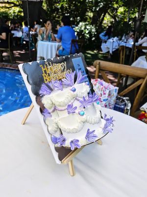 Cafe Wisteria by null