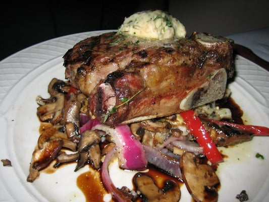 Georgia Brown's by null