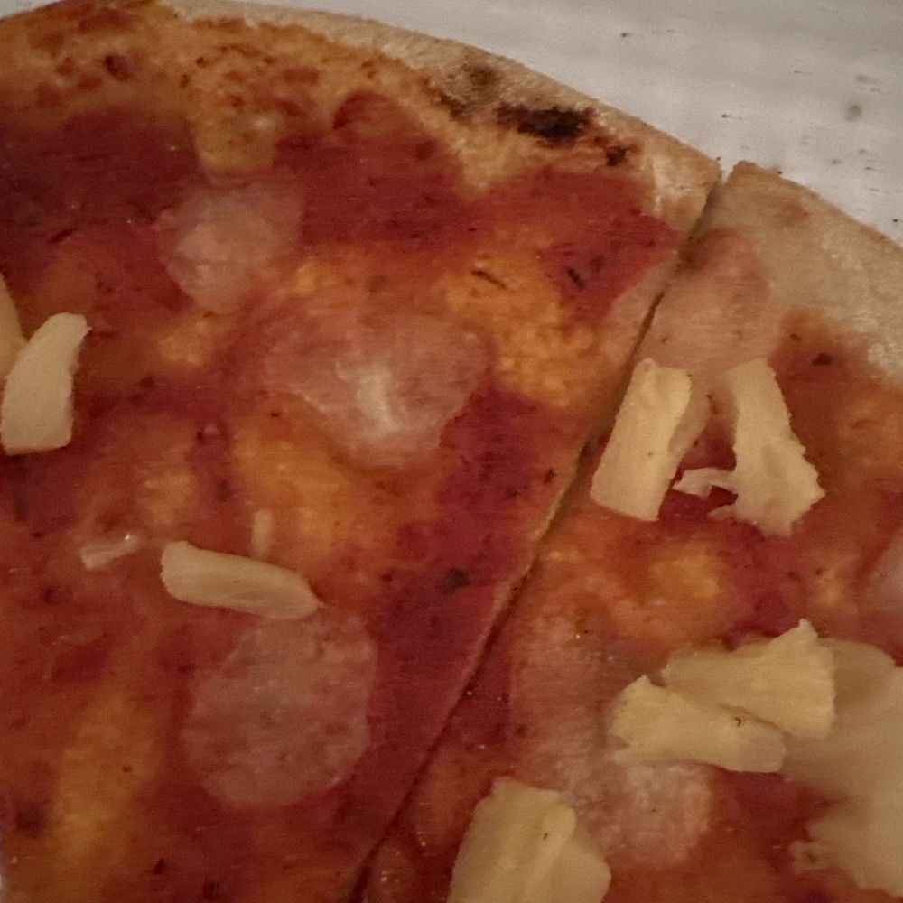 See no cheese. This is not. fluke. This is how they make the pizza. See no cheese. This is not. fluke. This is how they make the pizza.