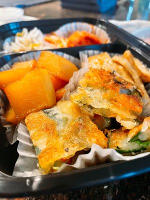 Korean Bamboo teriyaki & bunsik by null
