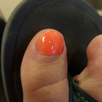 Artistic Nails Spa - That's not a design, that bad nail painting - Nail Salons Near Me - Lahaina, Hawaii