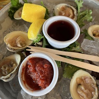 The Robinson Ale House - Little neck clams - American Near Me - Asbury Park, New Jersey The Robinson Ale House - Little neck clams - American Near Me - Asbury Park, New Jersey