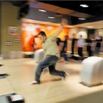 All Star Lanes - Bars Near Me - London, XGL