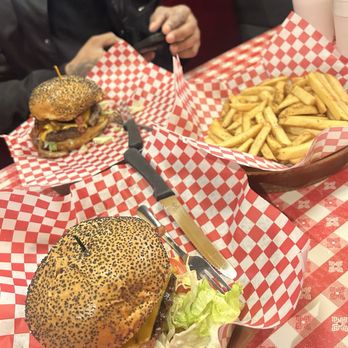 Chip's Old Fashioned Hamburgers - Fish & Chips Near Me - Plano, Texas