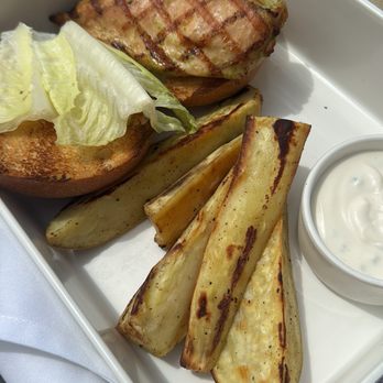 Terras - Chicken sandwich - New American Near Me - Carefree, Arizona
