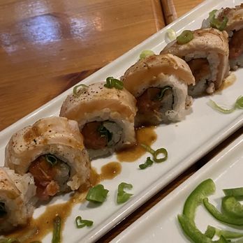 Umi Sake House - Mr perfect roll - Sushi Bars Near Me - Seattle, Washington Umi Sake House - Mr perfect roll - Sushi Bars Near Me - Seattle, Washington